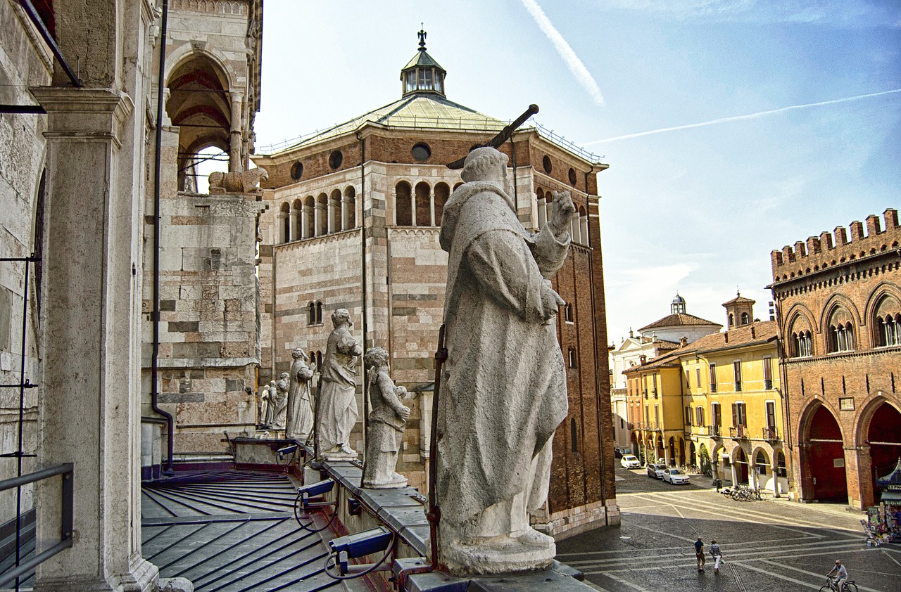 cremona italy cathedral free photo