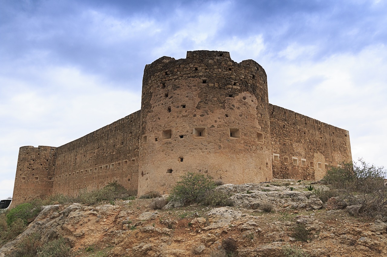 crete walls ancient free photo