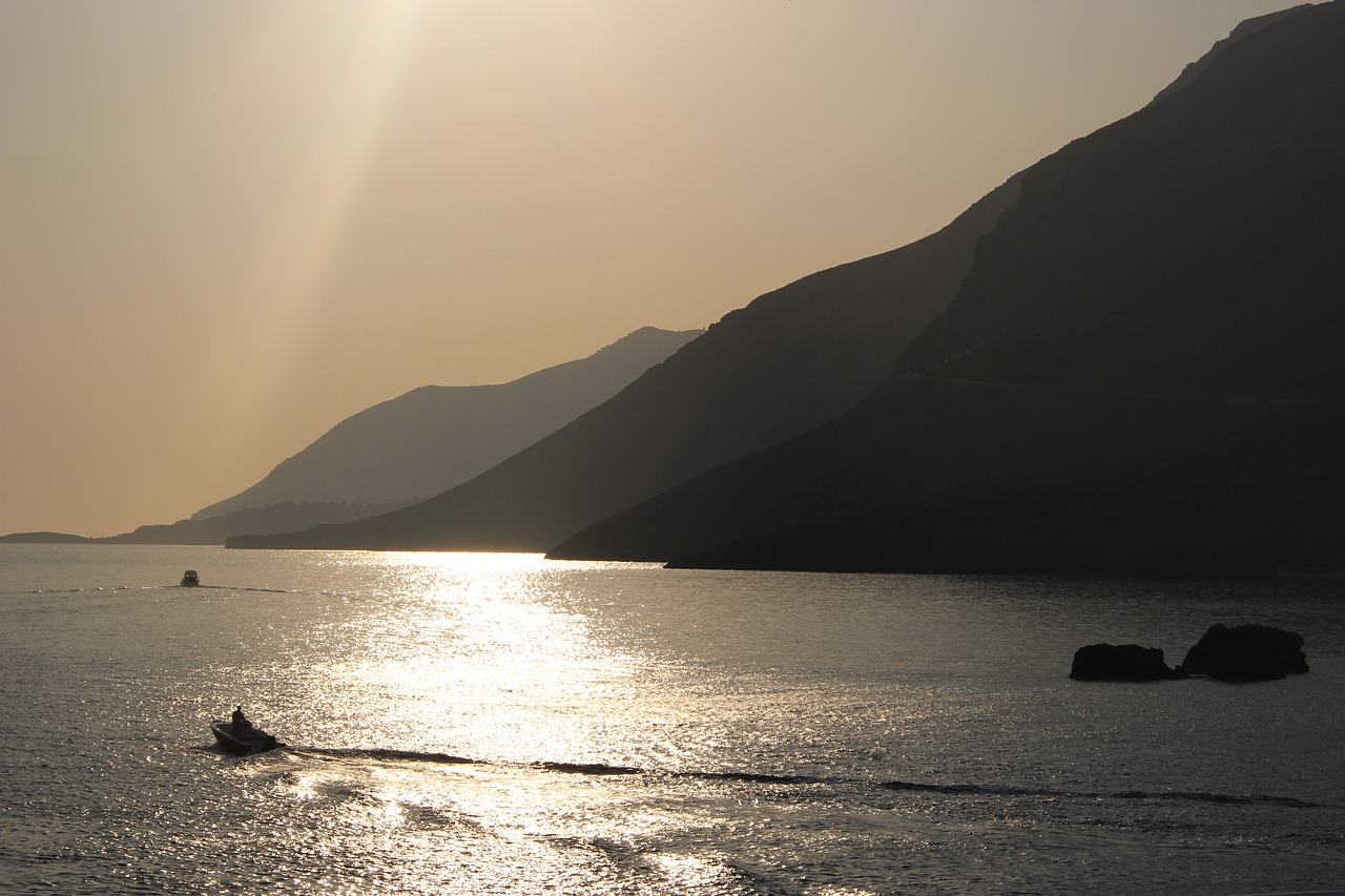 crete  greece  boat free photo