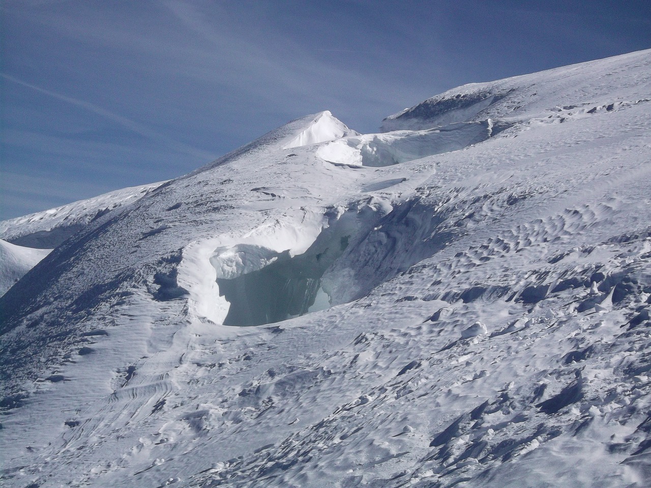 crevasse mont blanc snow free photo