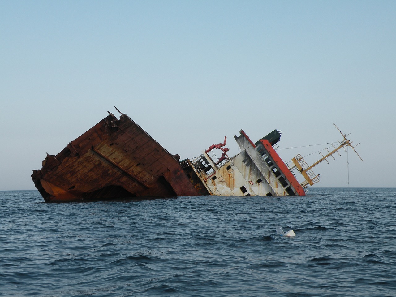 crimea ship zatonuvshih free photo