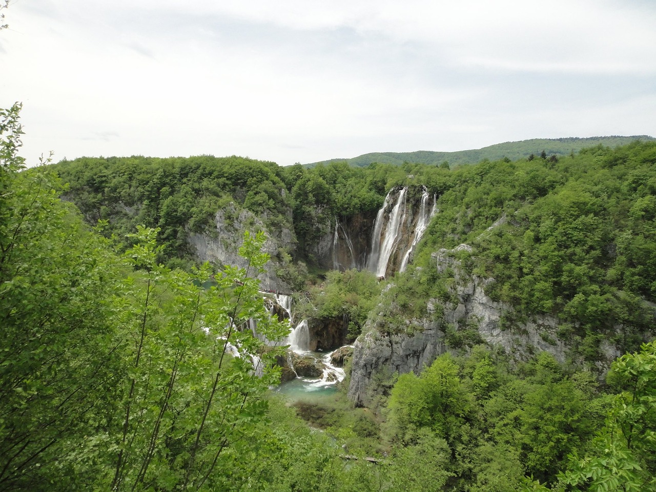 croatia plitvice waterfall free photo