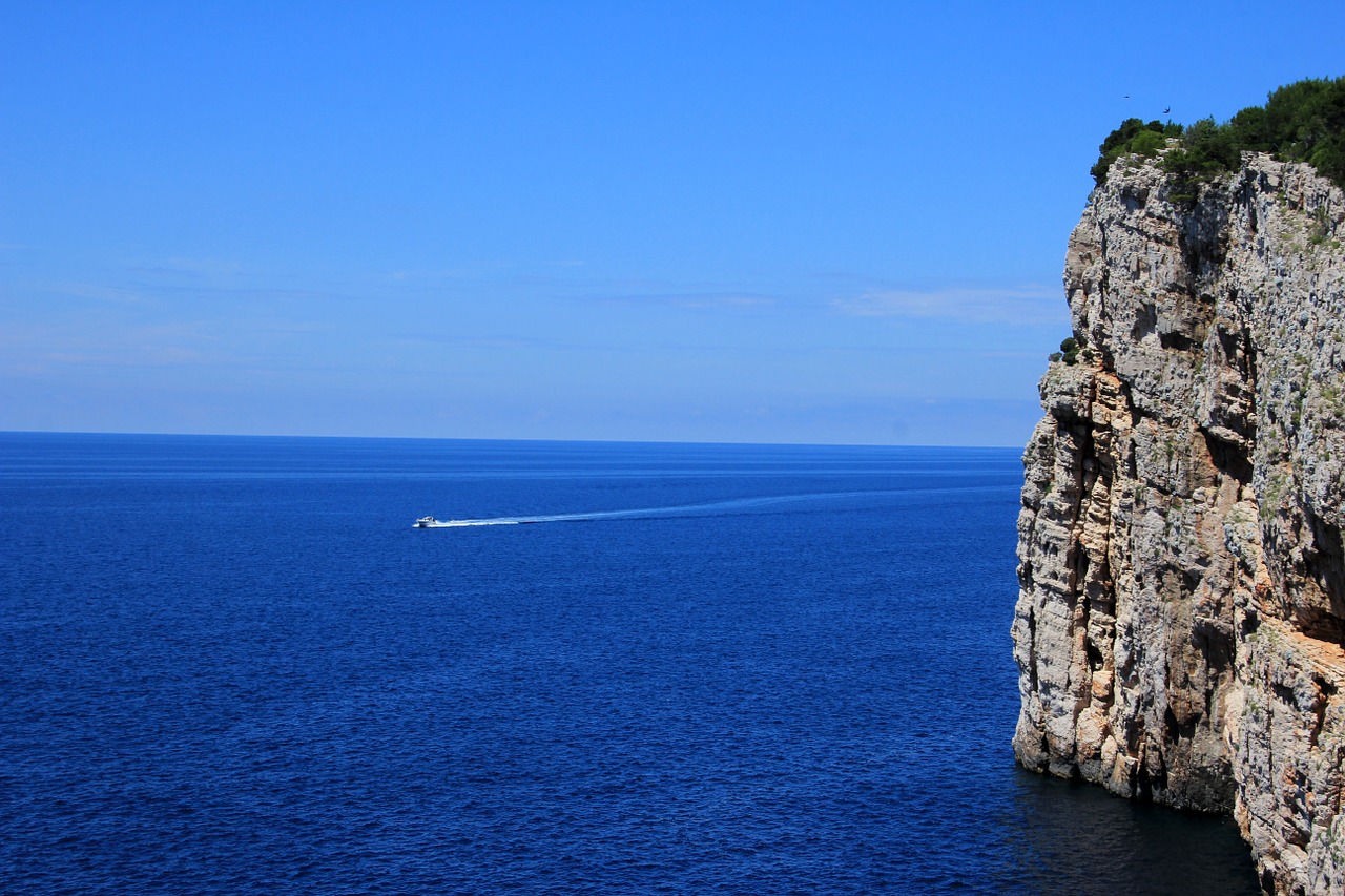 croatia coast cliff free photo