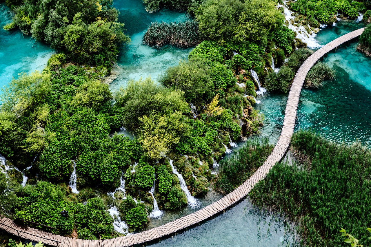 croatia plitvice waterfall free photo