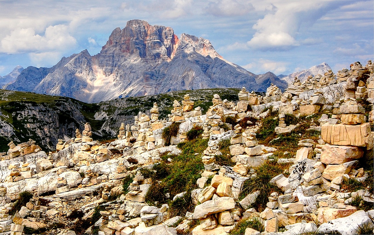 croda rossa dolomites mountains free photo