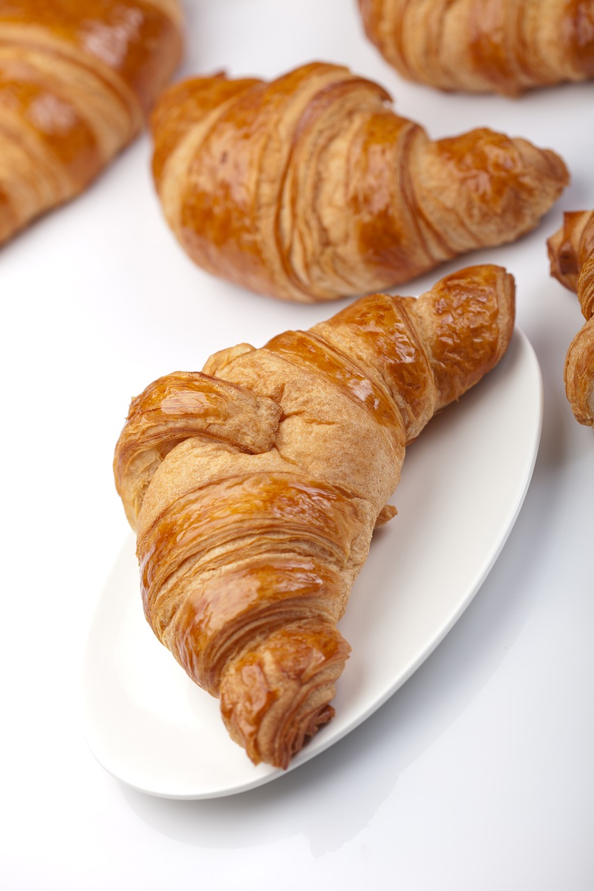 croissant croissants baking free photo