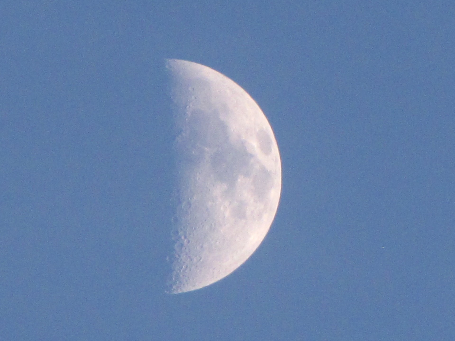 sky moon crescent free photo