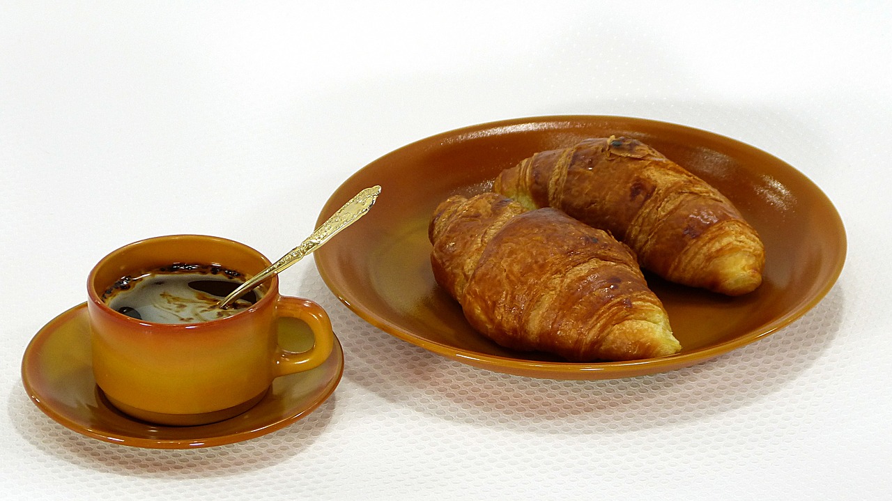 croissants plate cup free photo