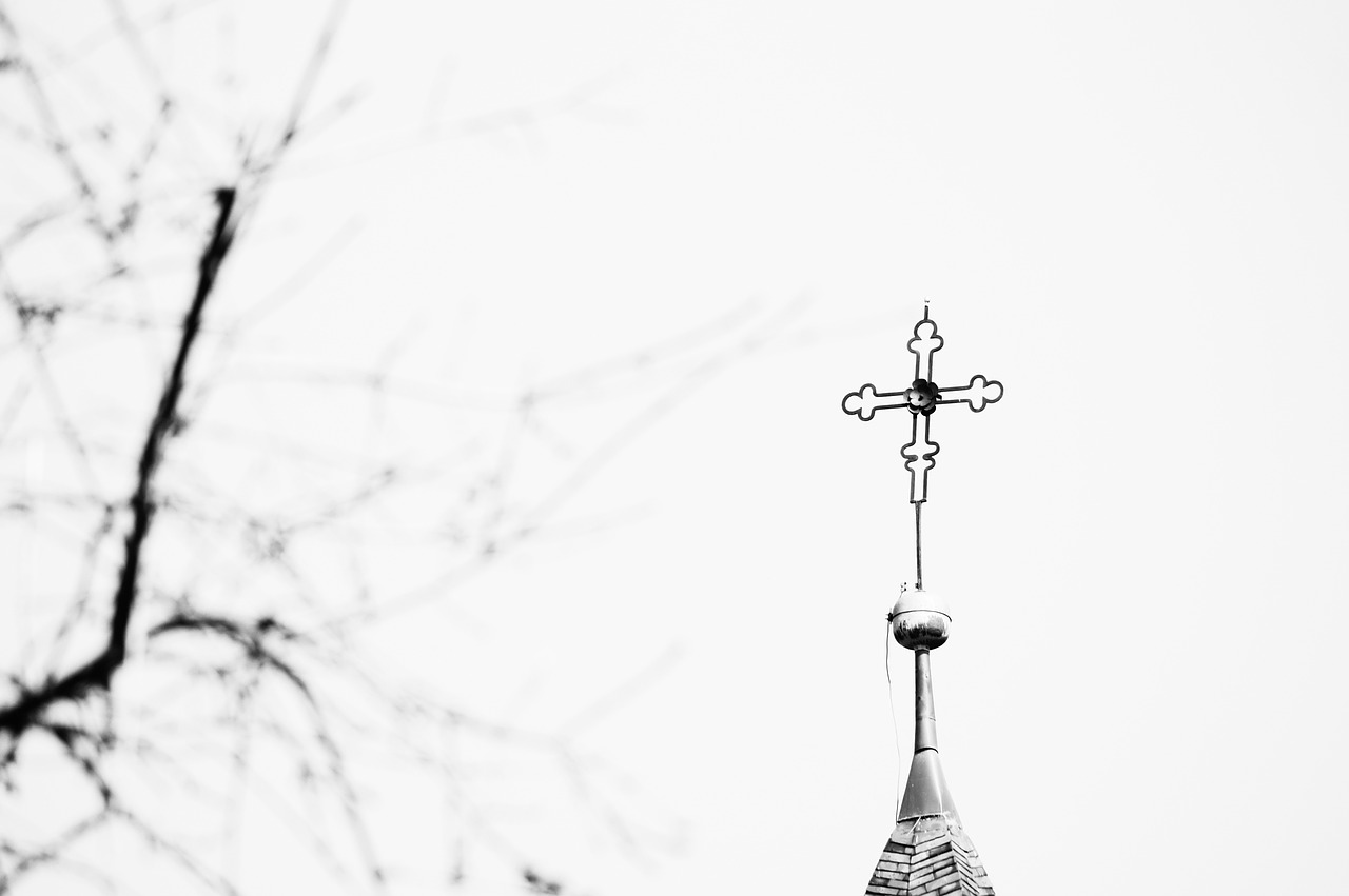 cross church symbol free photo