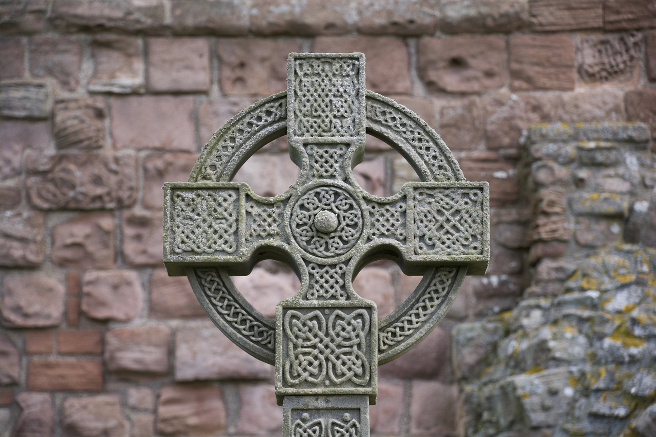 cross celtic religious free photo