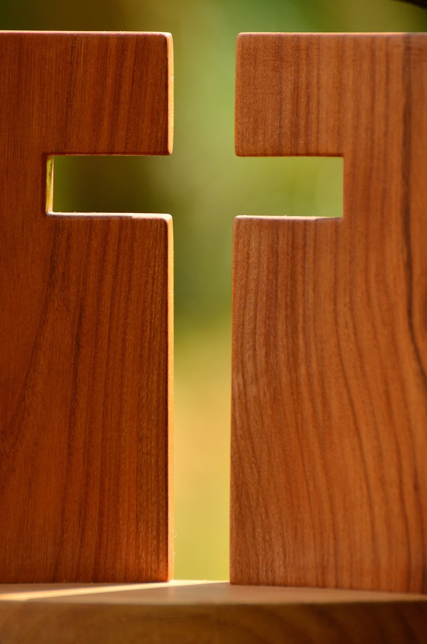 cross symbol christian faith free photo