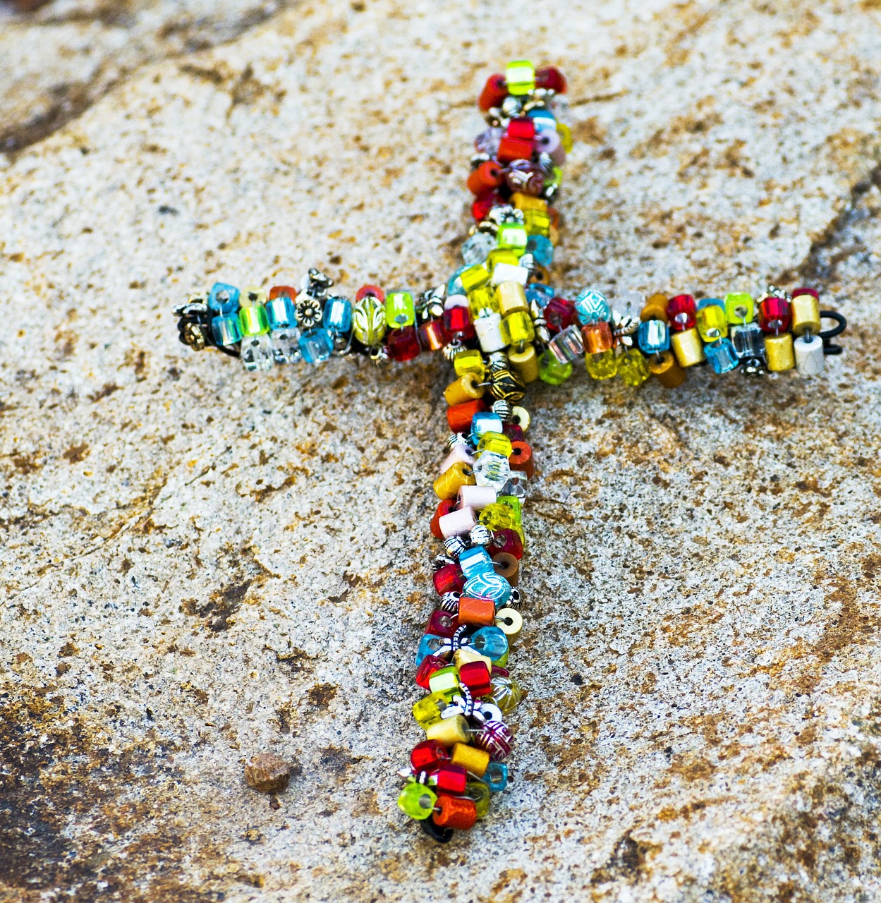 cross beaded beads free photo