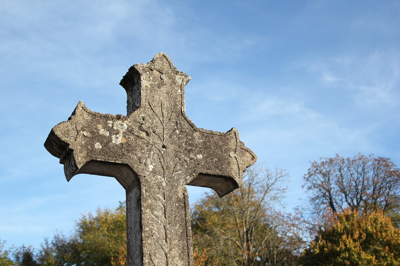 cross religion sky free photo