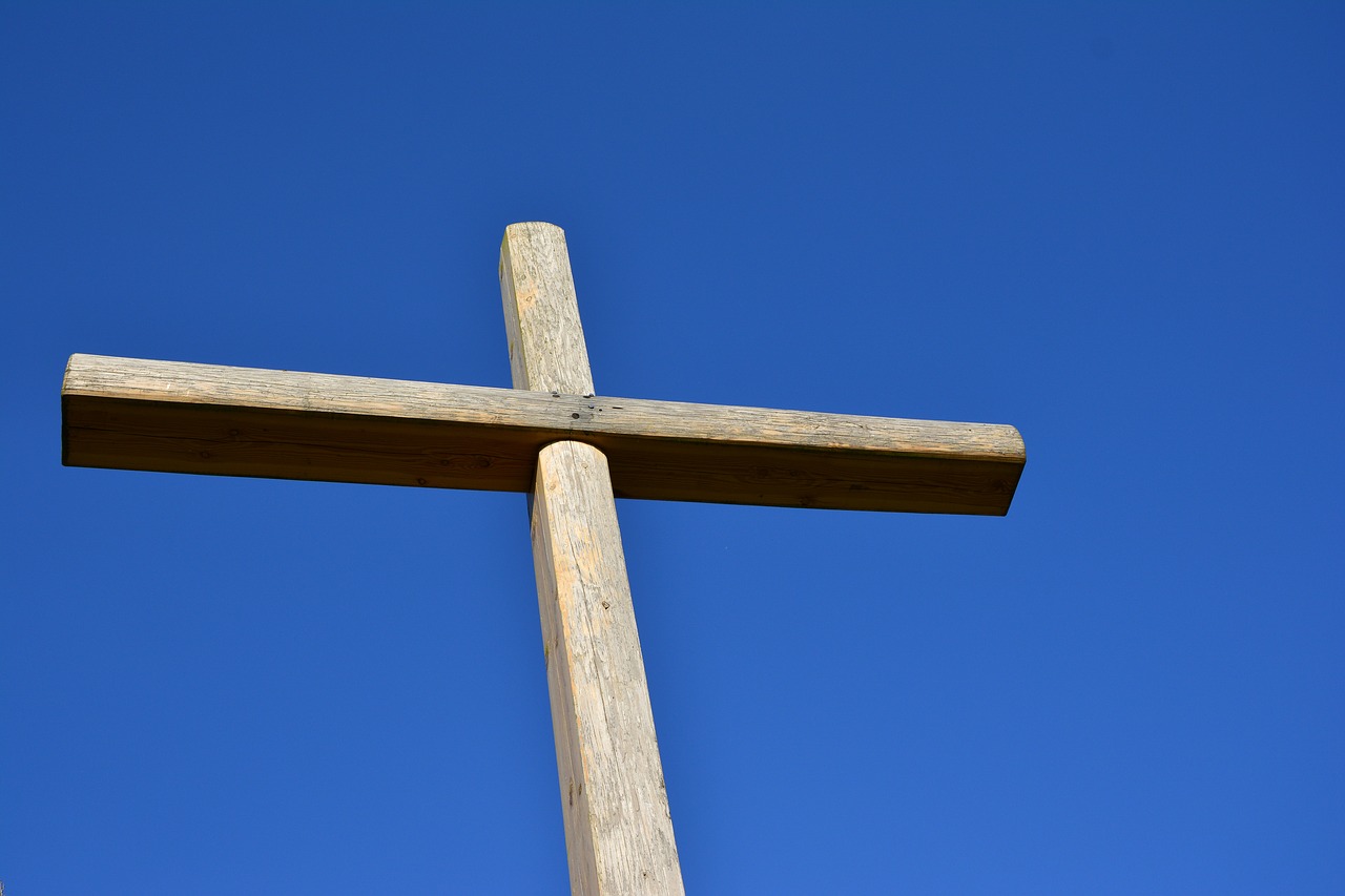 cross wooden cross christianity free photo