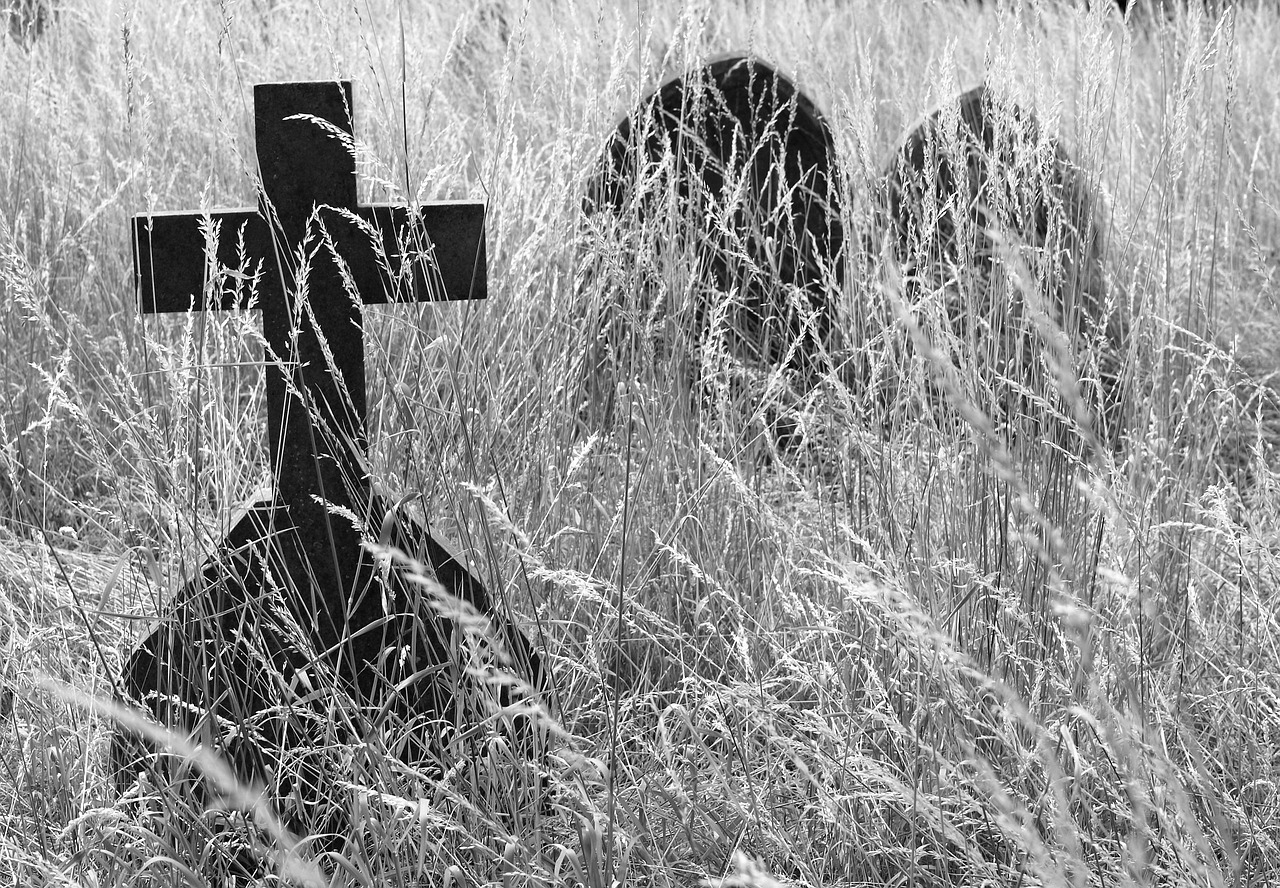 cross cemetary gravestone free photo