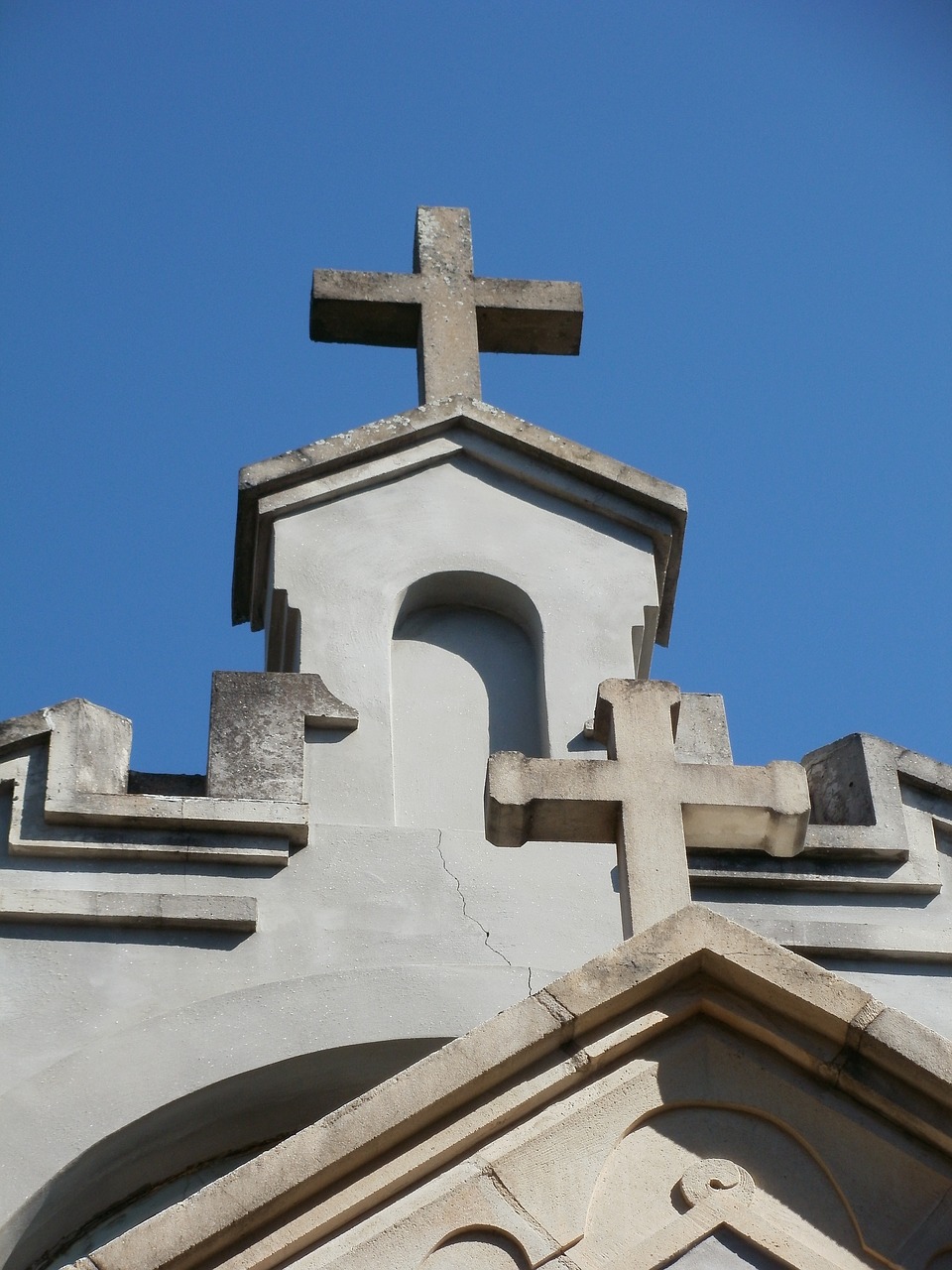 cross church steeple free photo