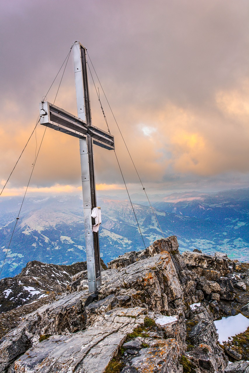cross mountain mountaineering free photo