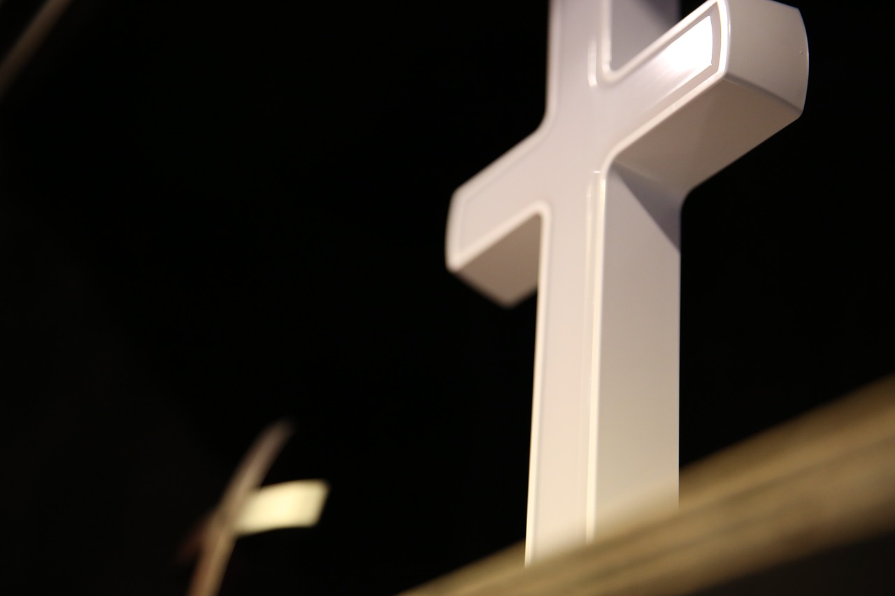 cross christian jesus free photo