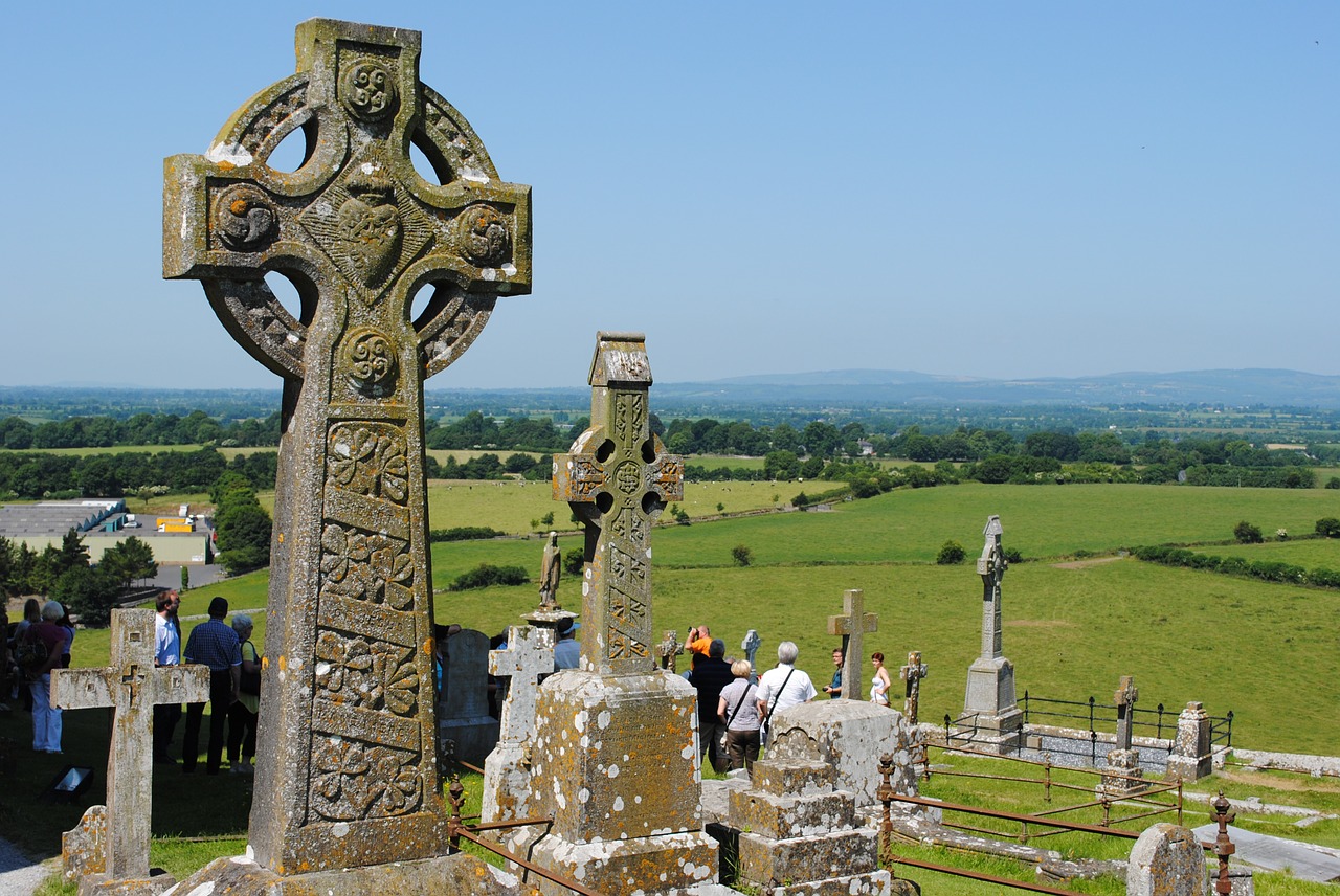 cross ireland cemetery free photo