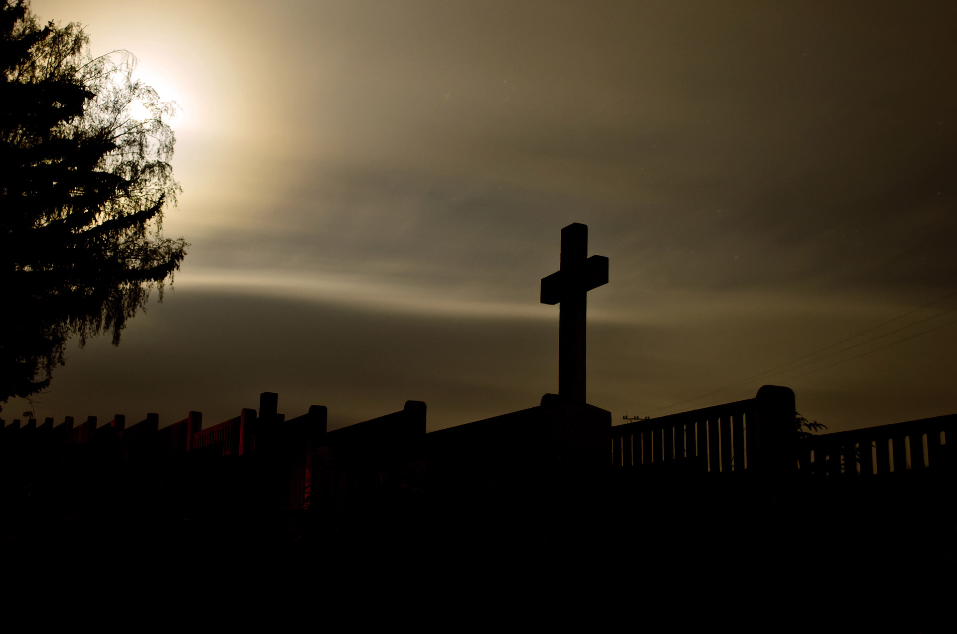 cross cemetery symbol christianity free photo