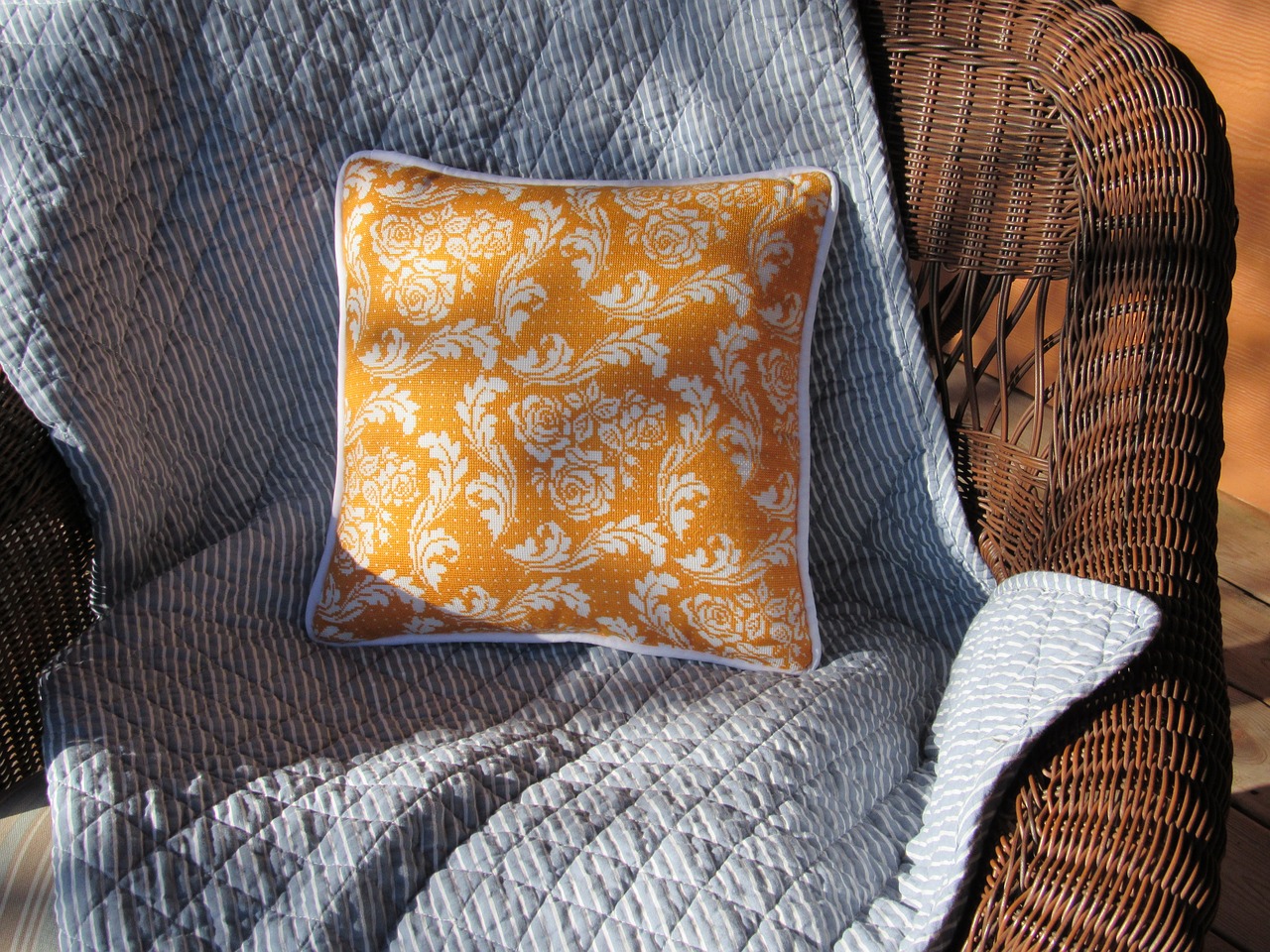 cross stitch  pillow  tangerine free photo