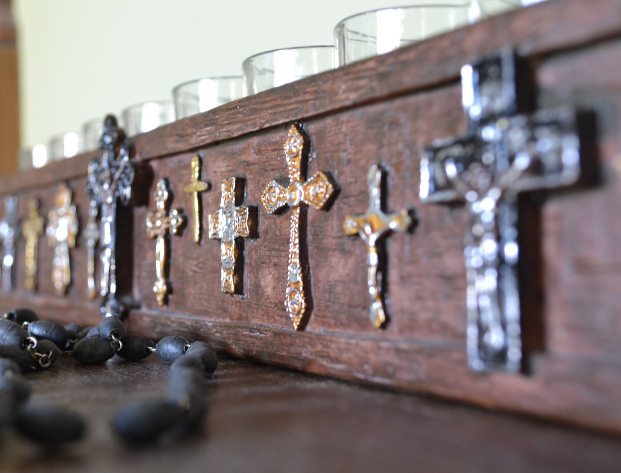 crosses metal cross candles and crosses free photo