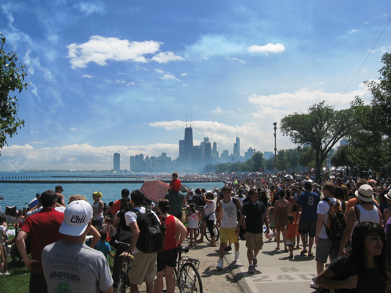 crowd chicago lake front free photo