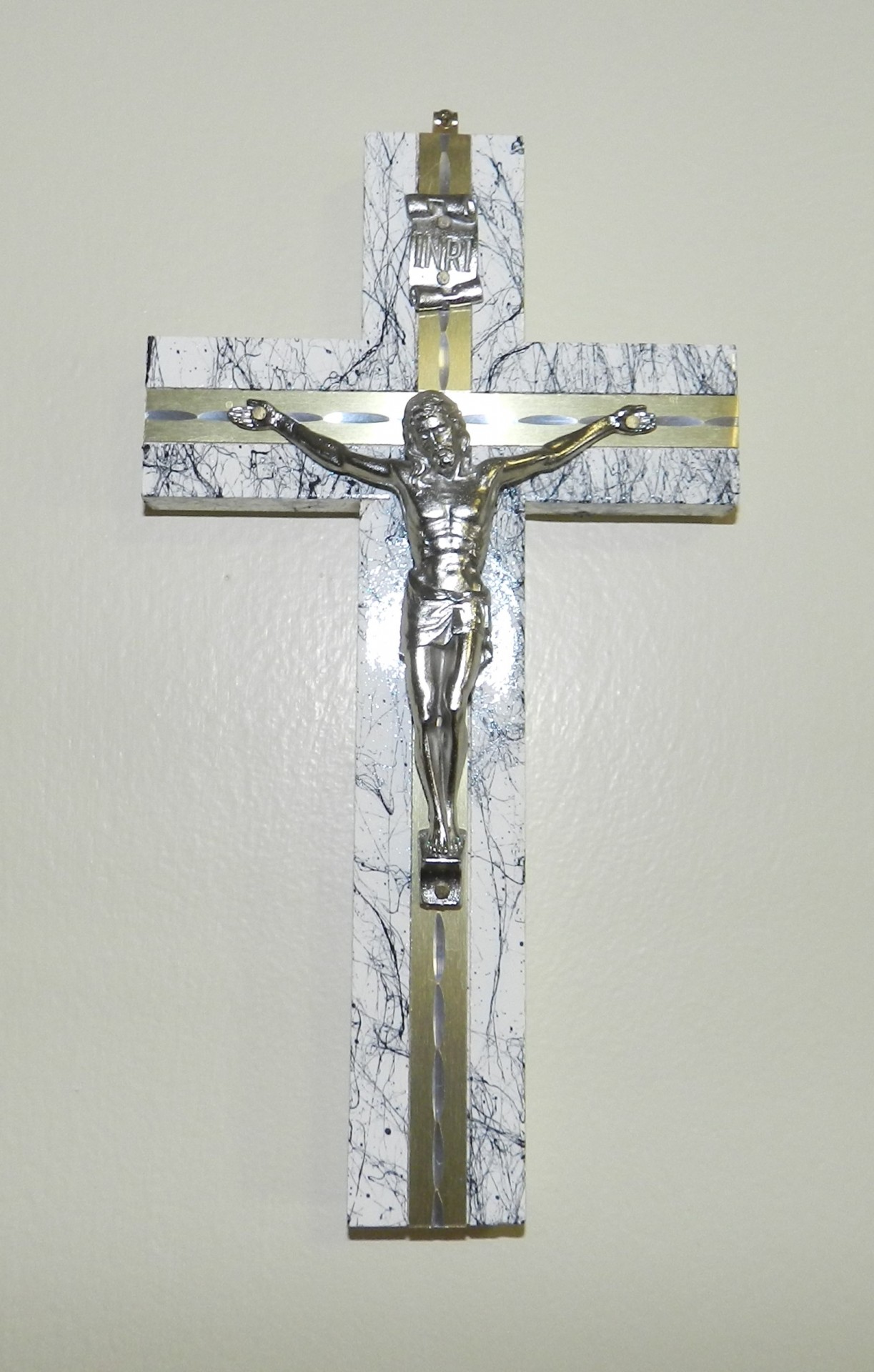 crucifix cross church free photo