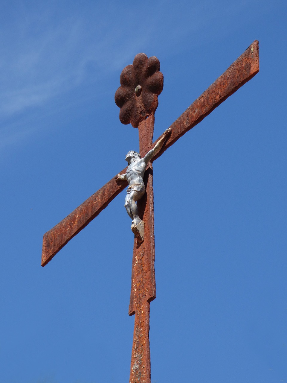 crucifix sky rusty free photo