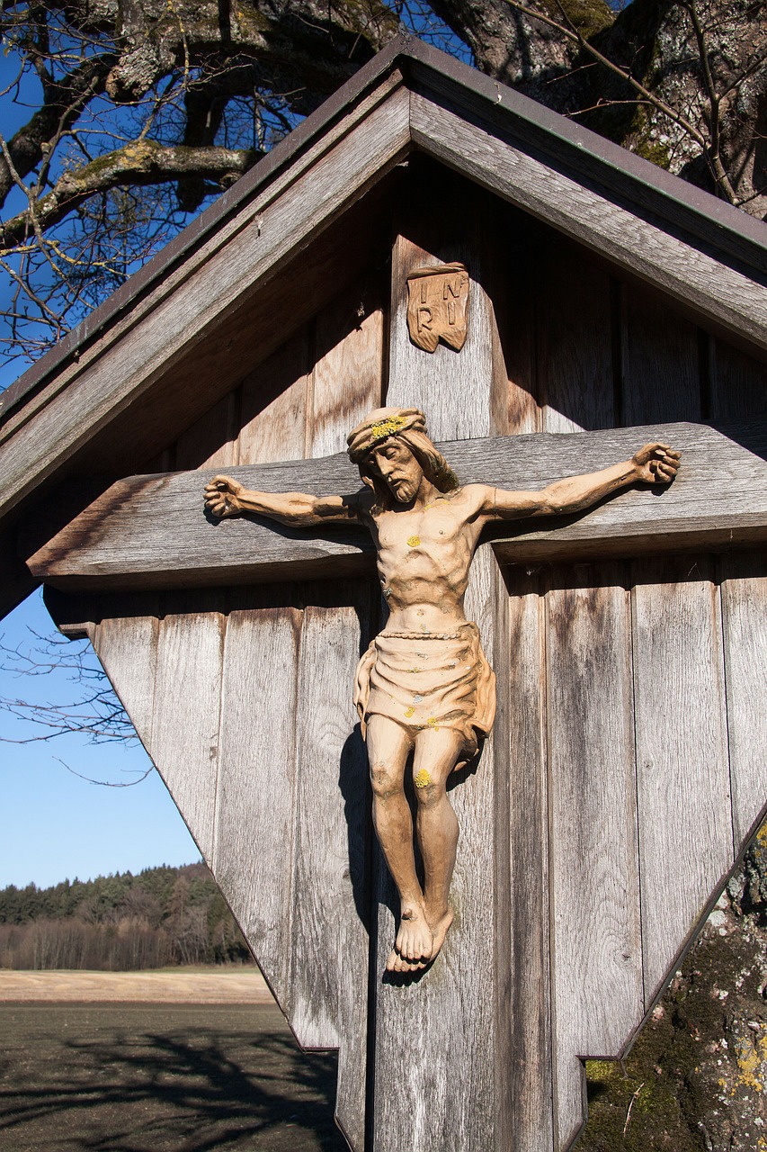 crucifix cross wayside cross free photo