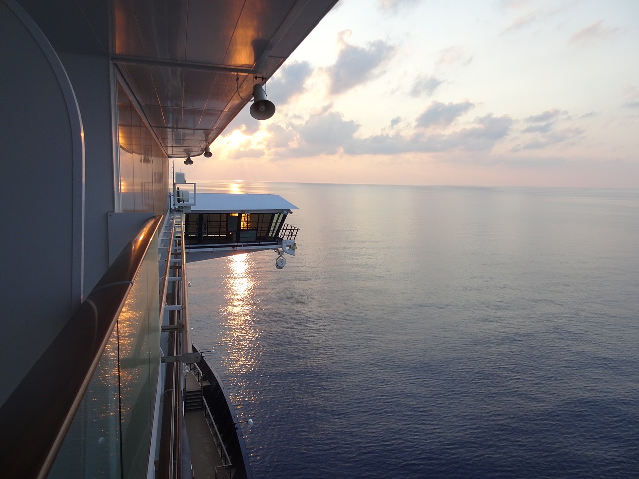 cruise sea ship free photo
