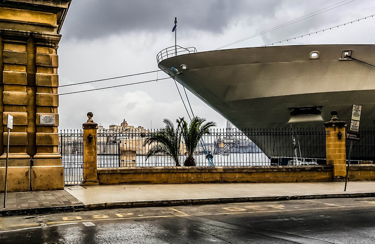 cruise ship port free photo