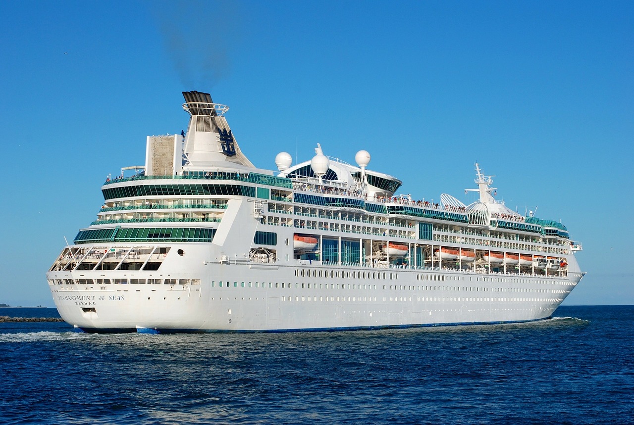 cruise ship holidays cruise free photo