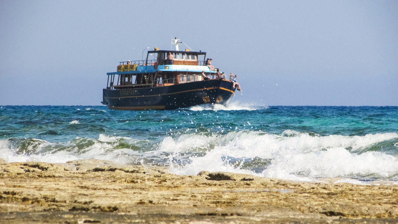 cruise boat summer sea free photo