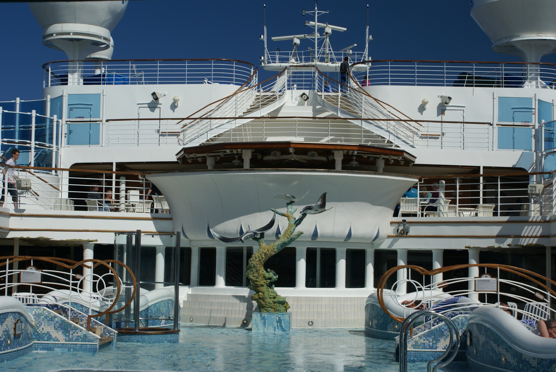 cruise boat cruise ship free photo