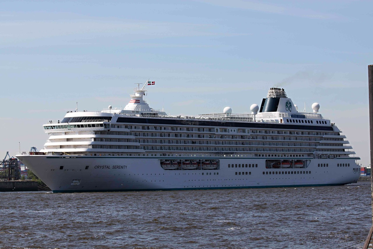 cruise ship ship traffic free photo
