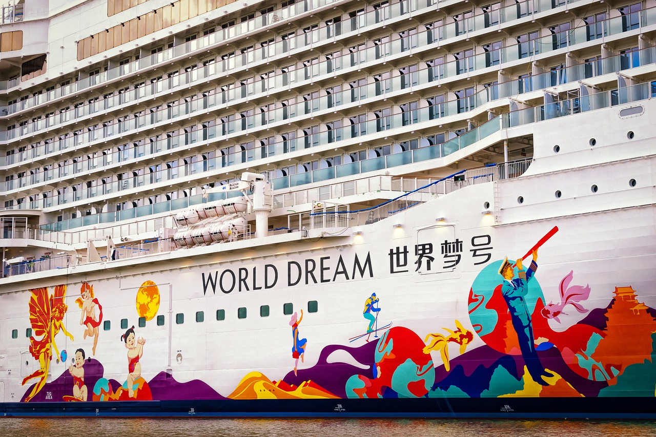 cruise ship world dream ship free photo