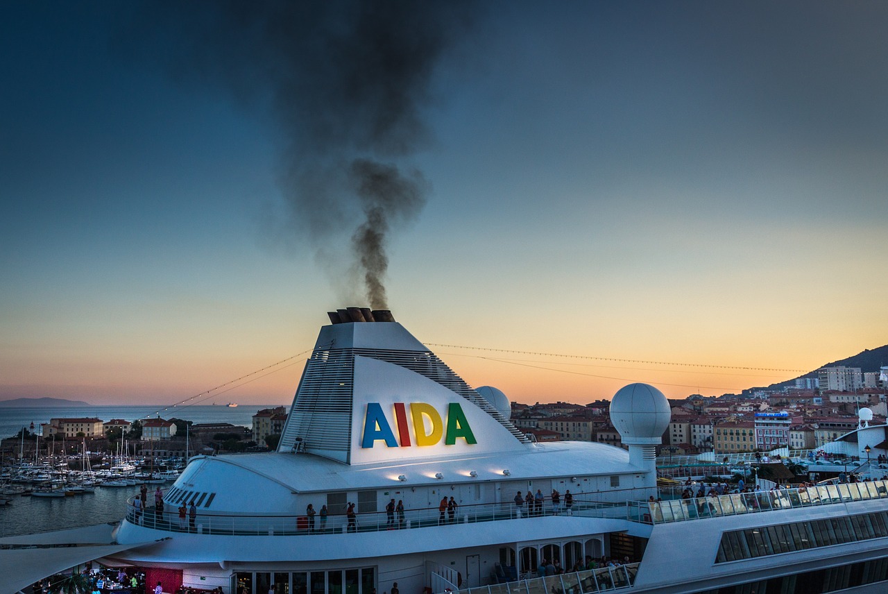 cruise ship  hole in the ozone layer  abendstimmung free photo