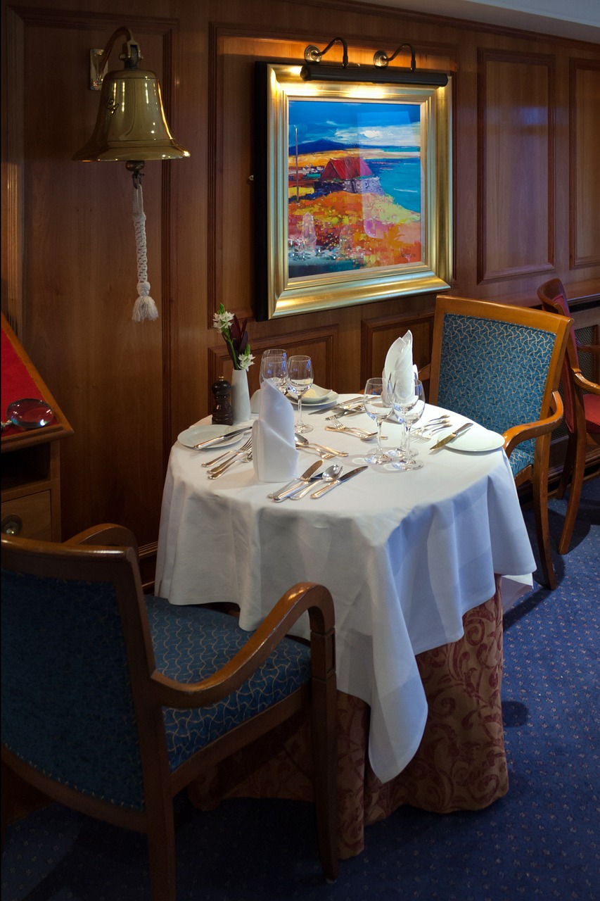 cruise ship dining room table free photo