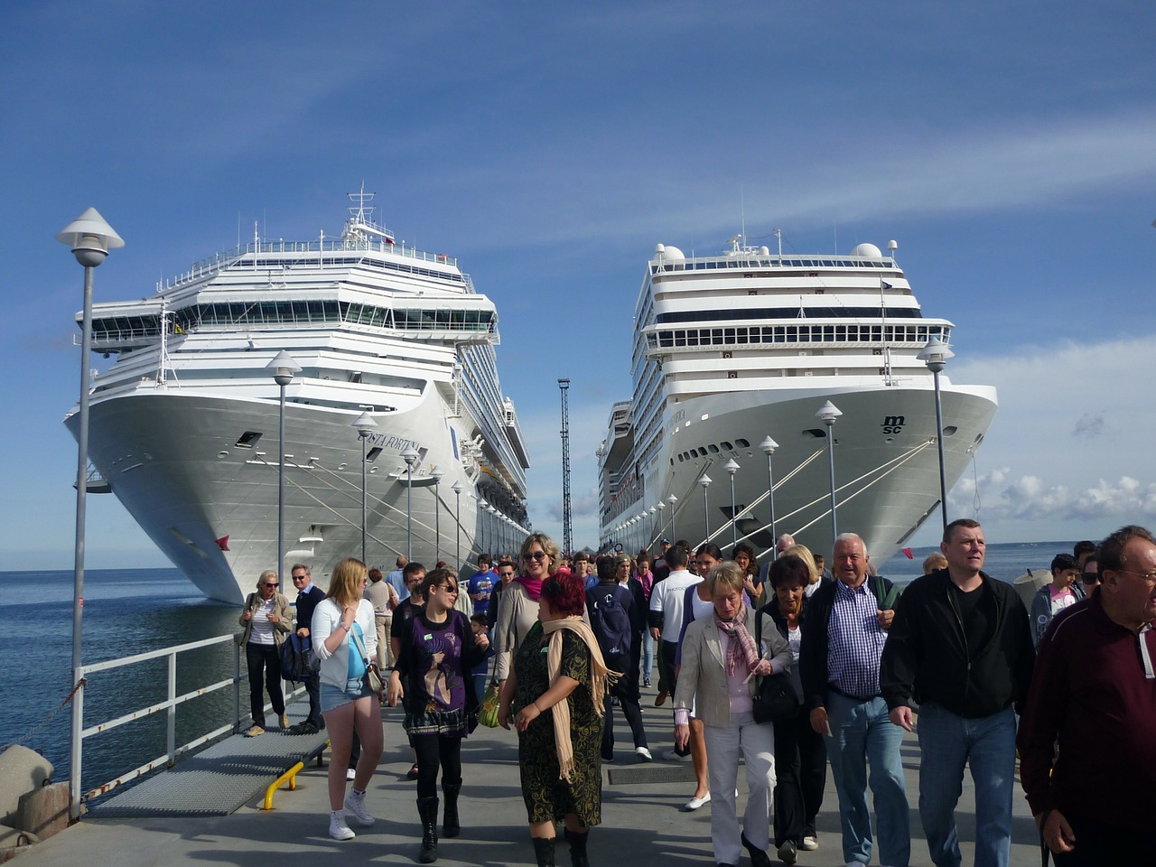 cruise ships ships cruise free photo