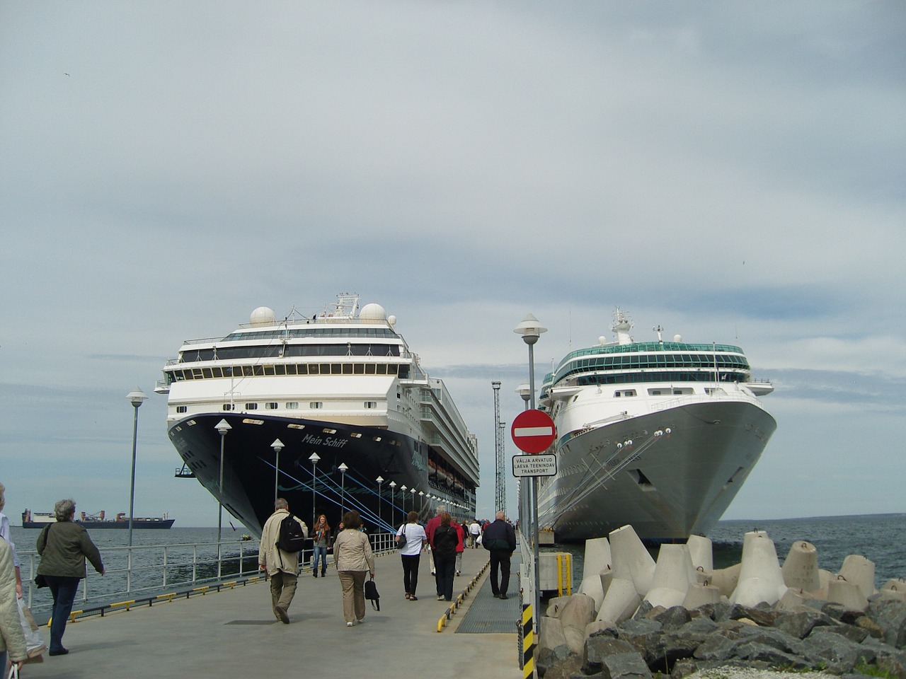 cruise ships sea holiday cruise free photo