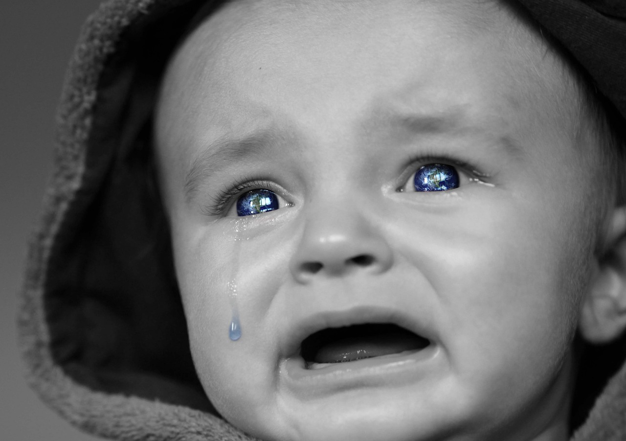 crying baby baby face free photo