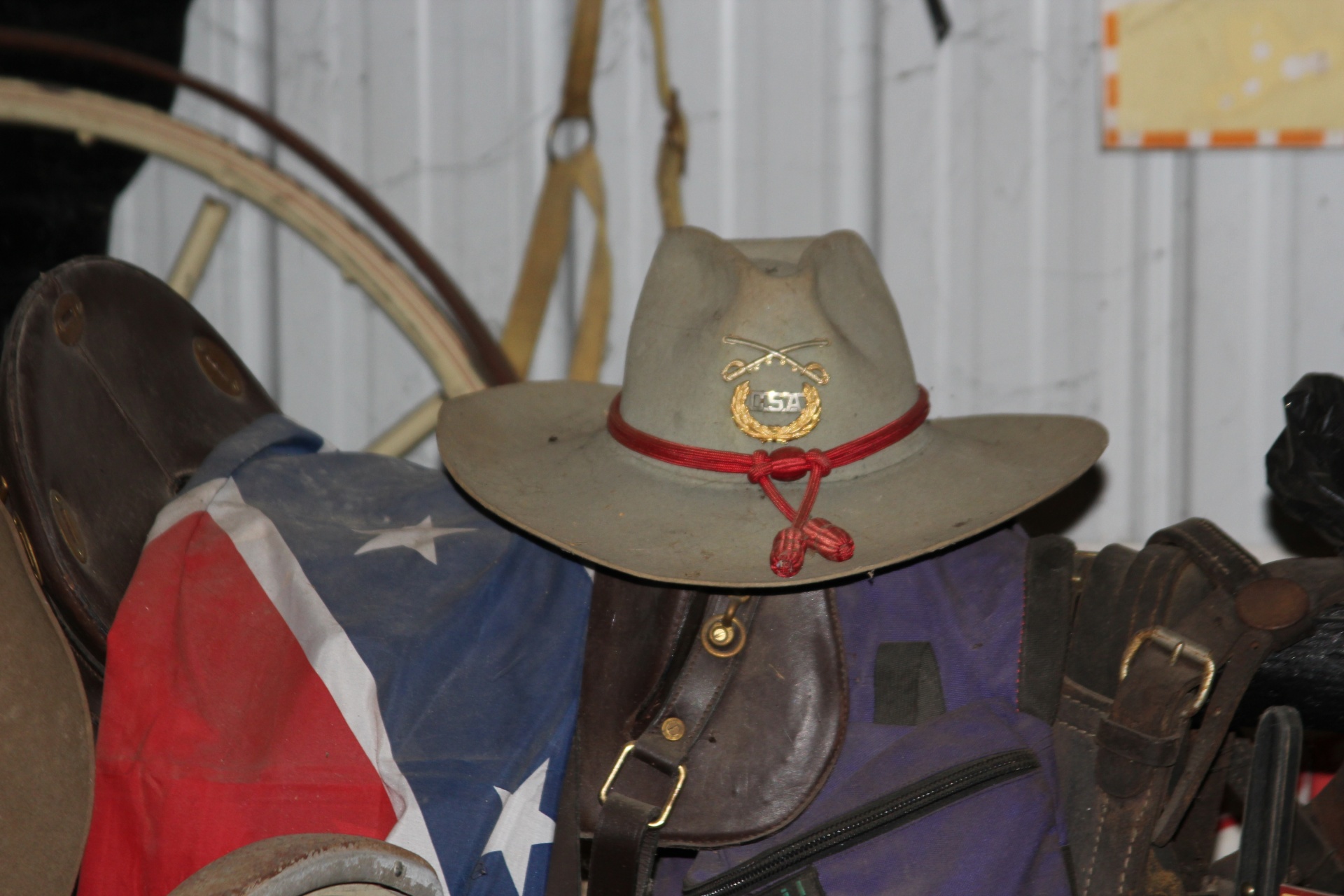 confederate saddle hat free photo