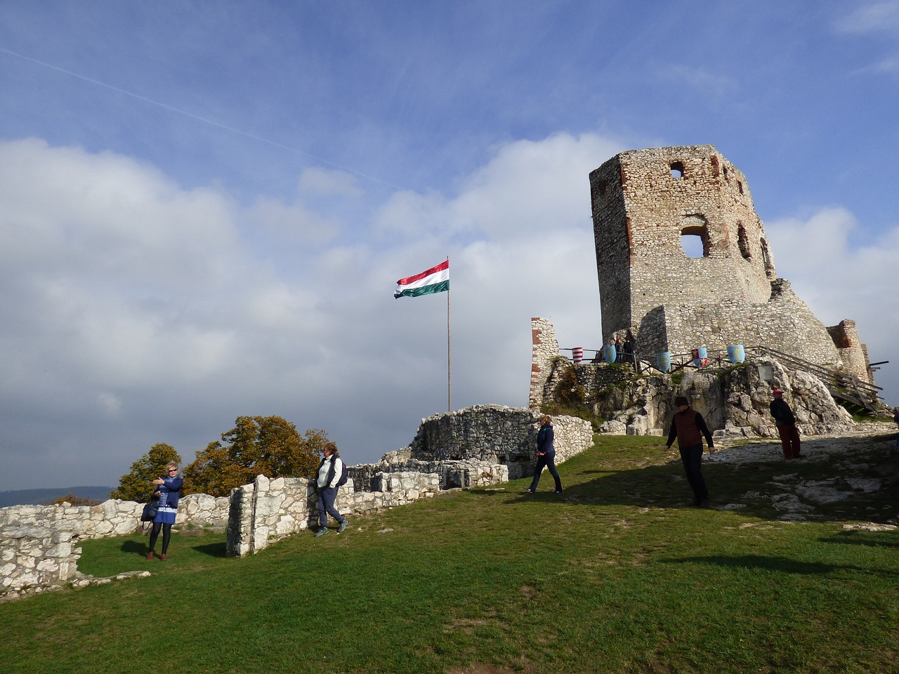 csesznek castle castle ruins free photo