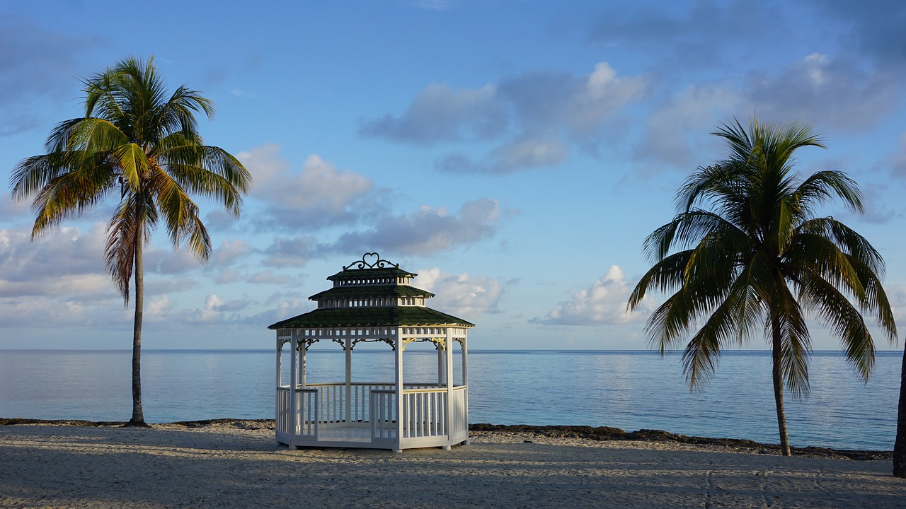 cuba guardalavaca beach free photo