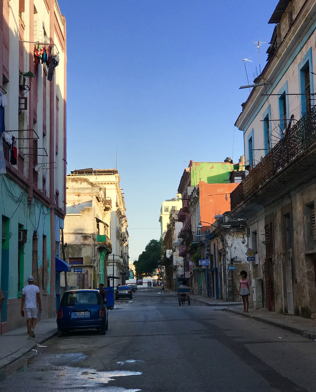 cuba streets sunset free photo