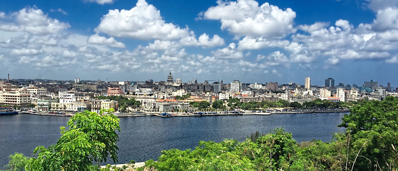 cuba  havana  sky free photo