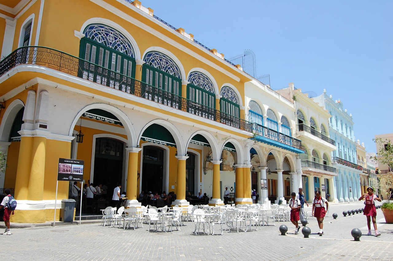 cuba  havana  city free photo