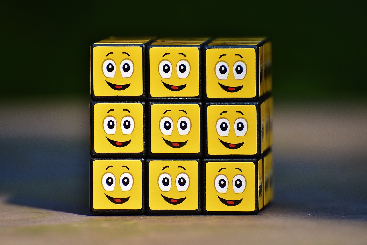 cube smilies laugh free photo