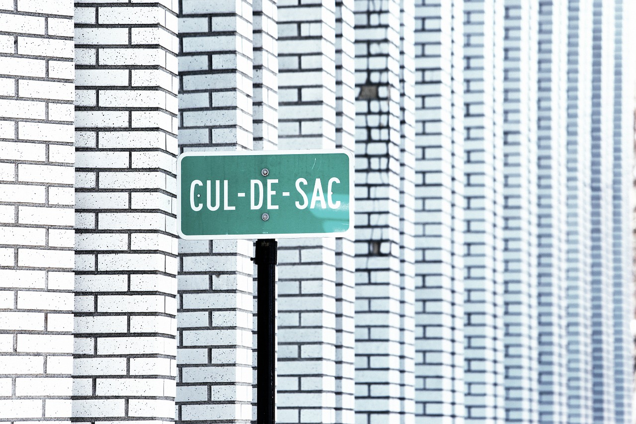 cul-de-sac street sign white free photo